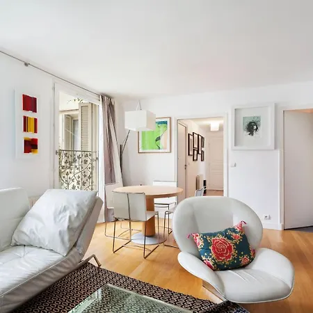 Guestready - Spacious In The Heart Of The Marais Paris