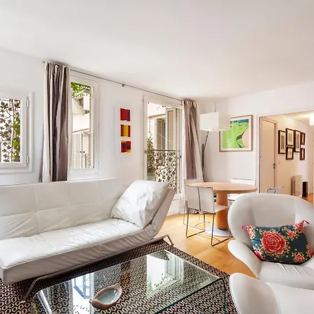 Guestready - Spacious In The Heart Of The Marais Paris