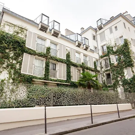 Guestready - Spacious In The Heart Of The Marais Appartamento Parigi